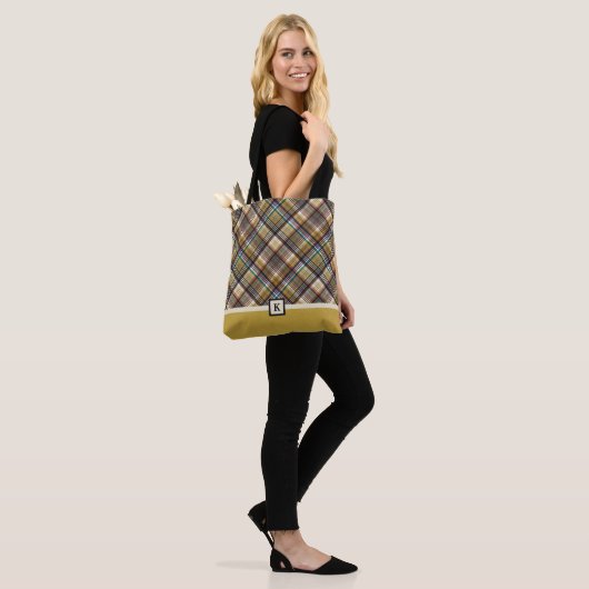 Preppy Earth Tones Plaid Monogram Canvas tas (Op model)