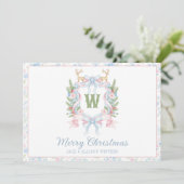 Preppy Grandmillennial Christmas Monogram Crest Feestdagenkaart (Staand voorkant)