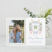 Preppy Grandmillennial Christmas Monogram Crest Feestdagenkaart (Staand voorkant)