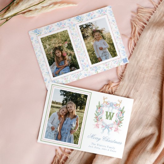 Preppy Grandmillennial Christmas Monogram Crest Feestdagenkaart