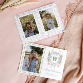 Preppy Grandmillennial Christmas Monogram Crest Feestdagenkaart