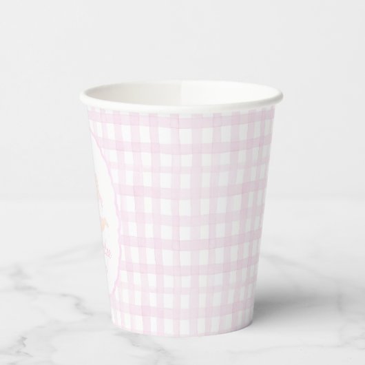 Preppy Grandmillennial Dolly en Me Pink Gingham Papieren Bekers (Links)