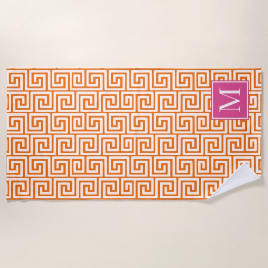 Preppy Greek Key Monogram – Orange & Hot Pink Strandlaken (Voorkant)
