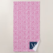 Preppy Griekse Sleutel Monogram – Heet Roze & Mari Strandlaken (Voorkant)