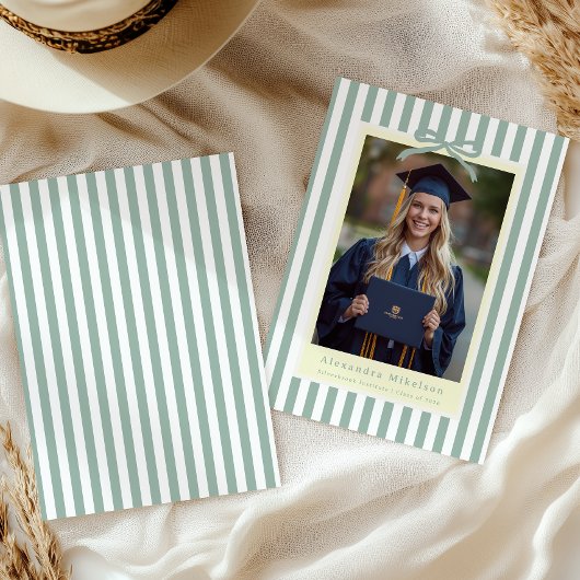 Preppy groene boog foto afstuderen aankondiging
