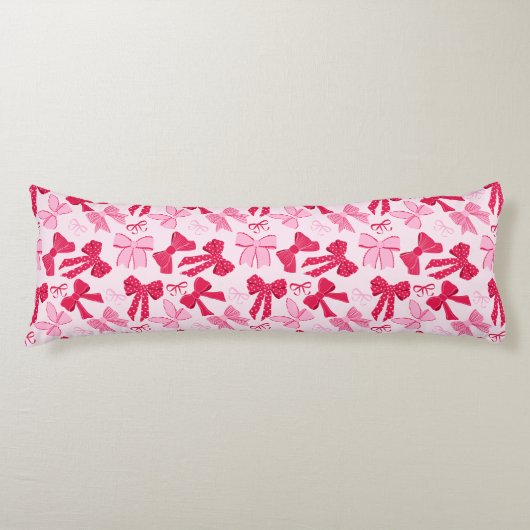 Preppy Hand Getekende Coquette Roze Rode Strikken Lichaamskussen (Voorkant)
