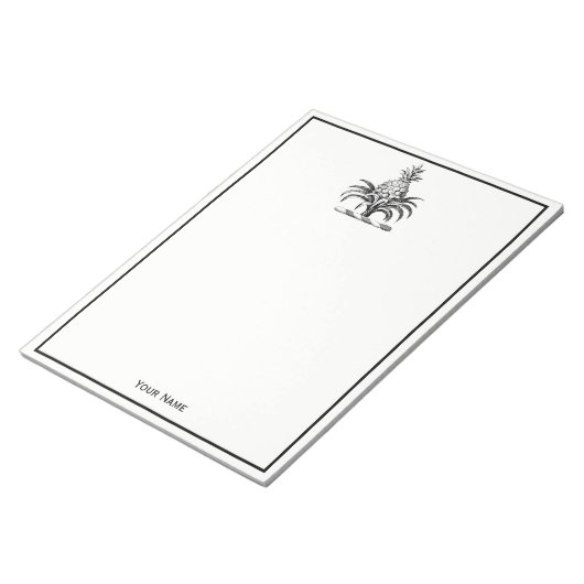 Preppy Heraldic Pineapple Coat of Arms Crest Notitieblok (Schuin)