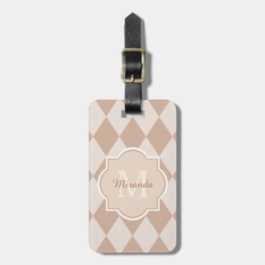 Preppy Light Brown Argyle Girly Monogram en naam Bagagelabel (Voorkant verticaal)