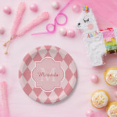 Preppy Light Pink Argyle Girly Monogram Papieren Bordje (Feest)