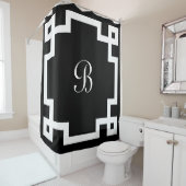 Preppy Monogram White Greek Key Border Black Douchegordijn (In situ)