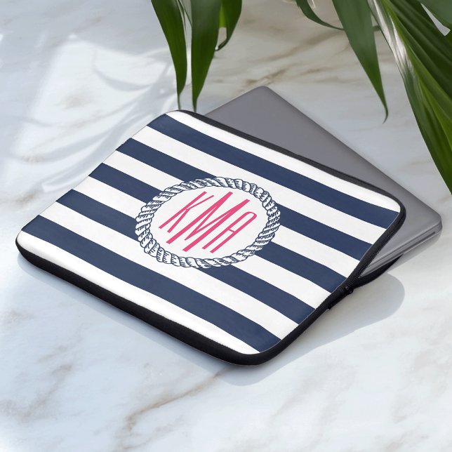 Preppy Nautical Navy & White Stripe Pink Monogram Laptop Sleeve (Creator heeft geüpload)