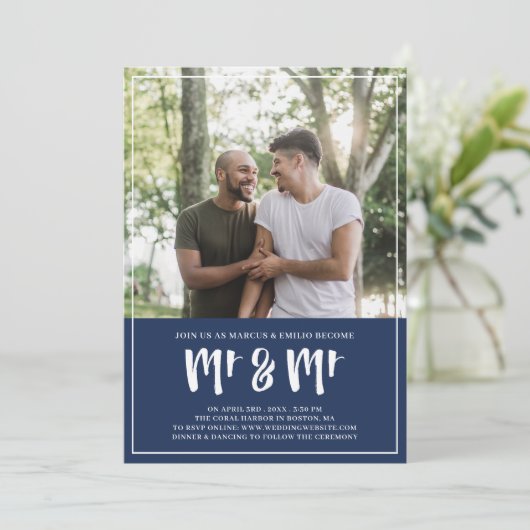 Preppy Navy Blue Mr & Mr Brush Script Wedding Kaart (Staand voorkant)