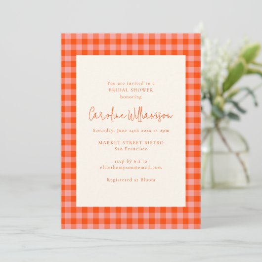 Preppy Oranje Roze Gingham Gestreepte Bruiloftsbor Kaart (Staand voorkant)