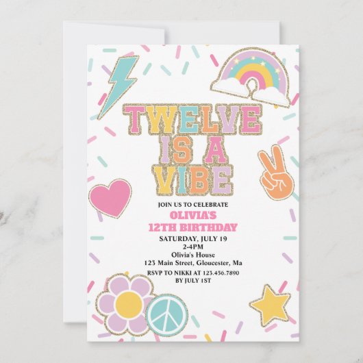 Preppy Patch Twelve is een vibe 12e verjaardag Kaart (Voorkant)