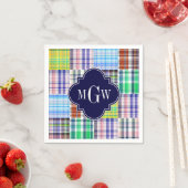 Preppy Patchwork Madras Navy Quatrefoil Monogram Servetten (Insitu)