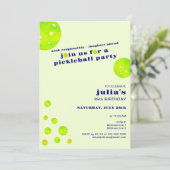 Preppy Pickleball Dink Verantwoord Verjaardagsfees Kaart (Staand voorkant)