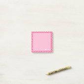 Preppy Pink Checkered Post-it® Notes (Op bureau)