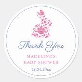 Preppy Pink Chinoiserie Bunny Baby Shower Favor Ronde Sticker (Voorkant)