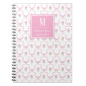 Preppy Pink Ribbon Trellis met Rozen Monogram Notitieboek (Voorkant)