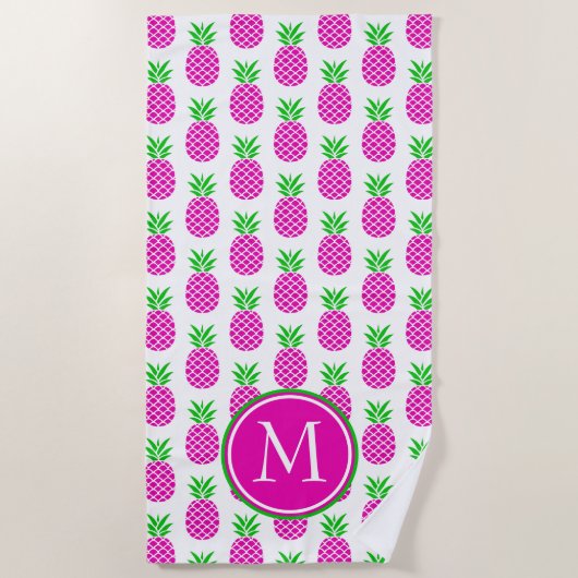 Preppy roze en groene ananassen op wit monogram strandlaken (Voorkant)
