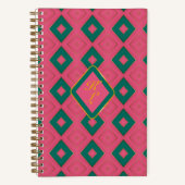 Preppy Roze en Groene Diamant Motief Monogrammed Notitieboek (Voorkant)