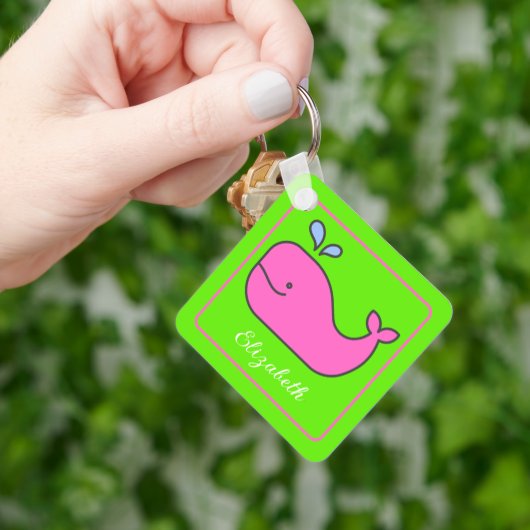 Preppy roze en groene walvis gepersonaliseerd sleutelhanger (Hand)