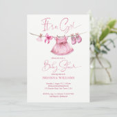 Preppy roze kleding op een lijn meisjes baby showe kaart (Staand voorkant)