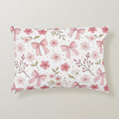 Preppy Roze Strik en Bloemen Accent Kussen (Voorkant)