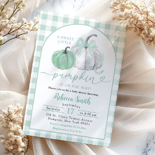 Preppy Sage Green Gingham Pumpkin Baby shower Kaart