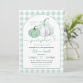 Preppy Sage Green Gingham Pumpkin Baby shower Kaart (Staand voorkant)