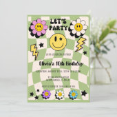 Preppy Sage Green Happy Face Party Verjaardag Kaart (Staand voorkant)