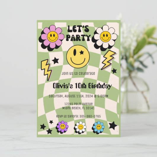 Preppy Sage Green Happy Face Party Verjaardag Kaart (Staand voorkant)