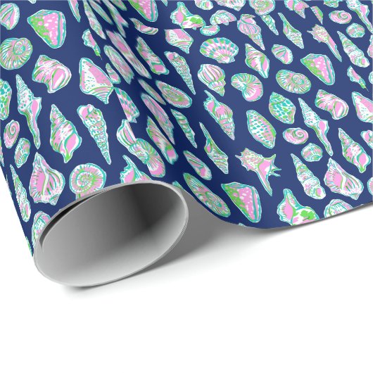 Preppy Sea Shells op Navy Blue Background Seaside Cadeaupapier (Rol Hoek)