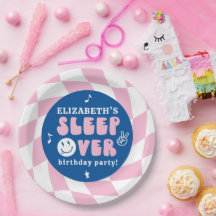 Preppy Slaap Over Tween Verjaardagsfeestje