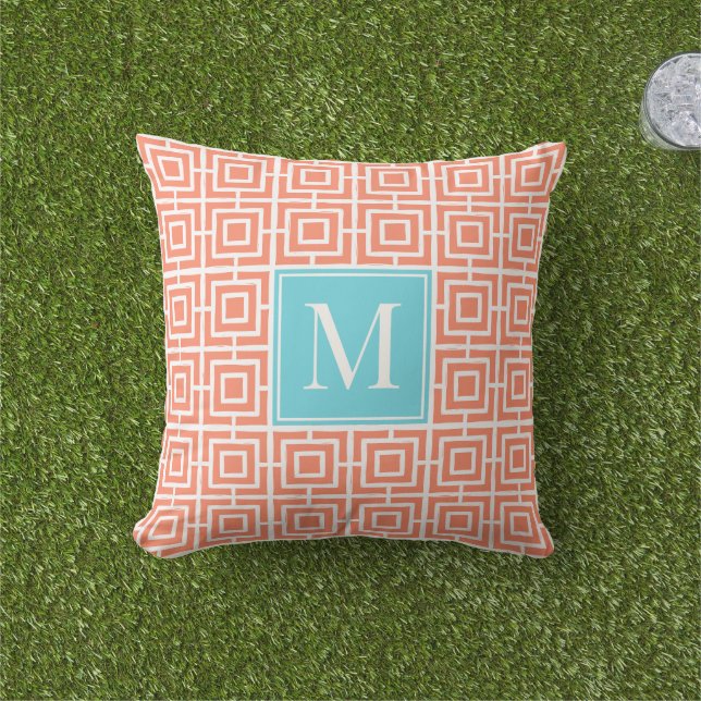 Preppy Square Lattice Monogram - Coral & Turquoise Buitenkussen (Gras)