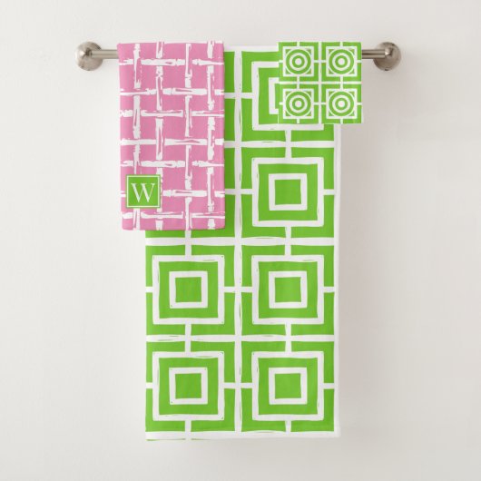 Preppy Square Lattice - Pink & Lime Green Monogram Bad Handdoek (Insitu)