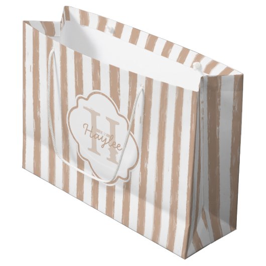 Preppy Tan Painted Stripes Monogram en naam Large Cadeautasje (Voorkant Gekanteld)