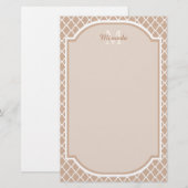 Preppy Tan Quatrefoil Mongogram met naam Briefpapier (Voorkant / Achterkant)