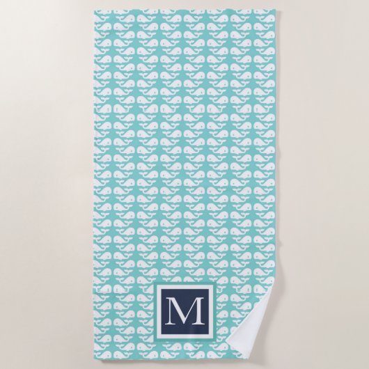 Preppy Turquoise Whale ⎥ Monogram Beach Towel Strandlaken (Voorkant)