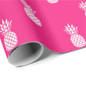 Preppy White-ananassen op helder roze Cadeaupapier (Rol Hoek)
