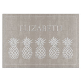 Preppy White Pineapples on Beige Personalized Snijplank