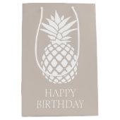 Preppy Witte Ananas op Beige Medium Cadeauzakje (Voorkant)