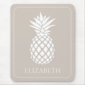 Preppy Witte Ananas op Beige Muismat (Voorkant)