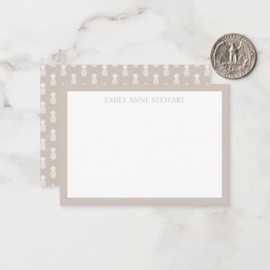 Preppy Witte Ananas op Beige Notitiekaartje (Voorkant / Achterkant in situ)