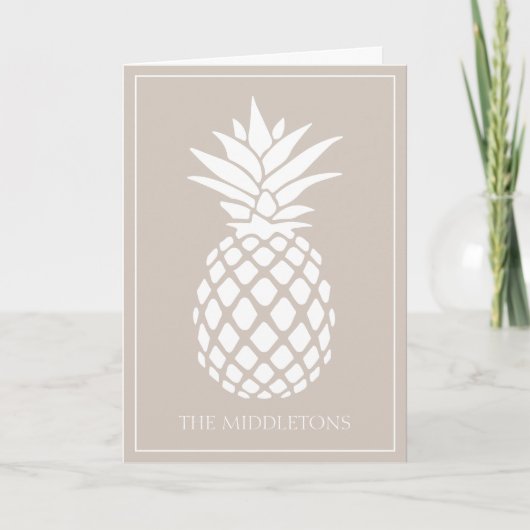 Preppy Witte Ananas op Beige Notitiekaartje (Voorkant)