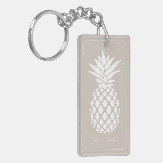 Preppy Witte Ananas op Beige Sleutelhanger (Voorkant Links)