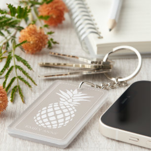 Preppy Witte Ananas op Beige Sleutelhanger