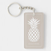 Preppy Witte Ananas op Beige Sleutelhanger (Voorkant)