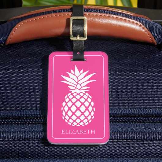 Preppy Witte Ananas op Roze Bagagelabel (Voorkant Insitu 2)