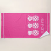 Preppy Witte Ananas op Roze Strandlaken (Voorkant)